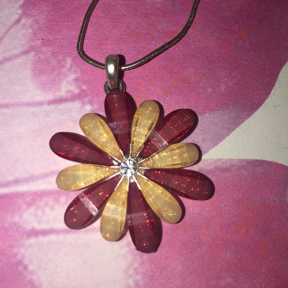 Red and gold flower necklace